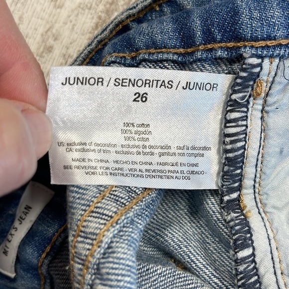 William Rast NWT My Ex’s Distressed Button Fly Raw Hem Jeans Size 26 - Picture 10 of 13